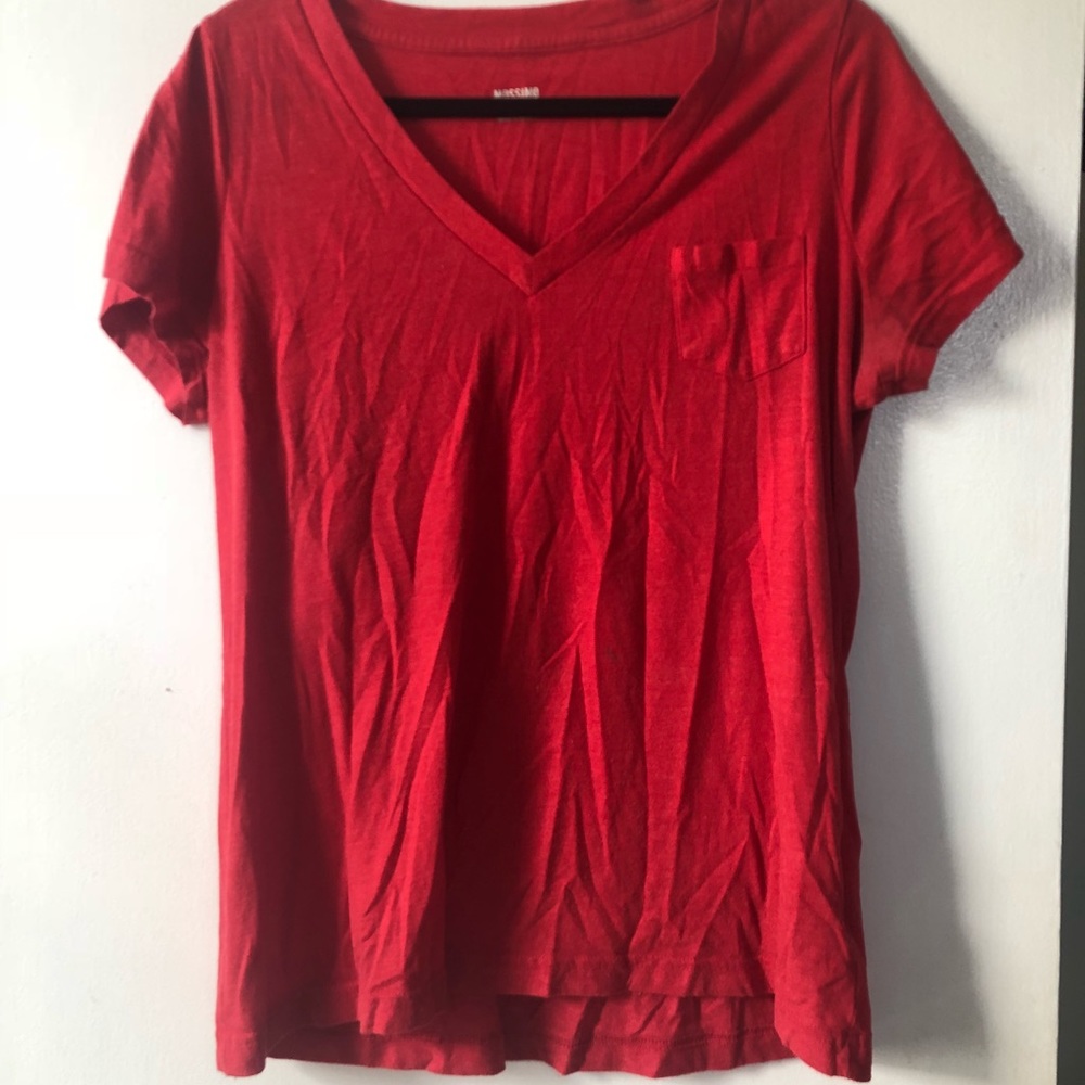 Red mossimo 2x tee